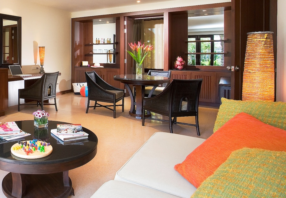 Paradox Resort Phuket 68/79