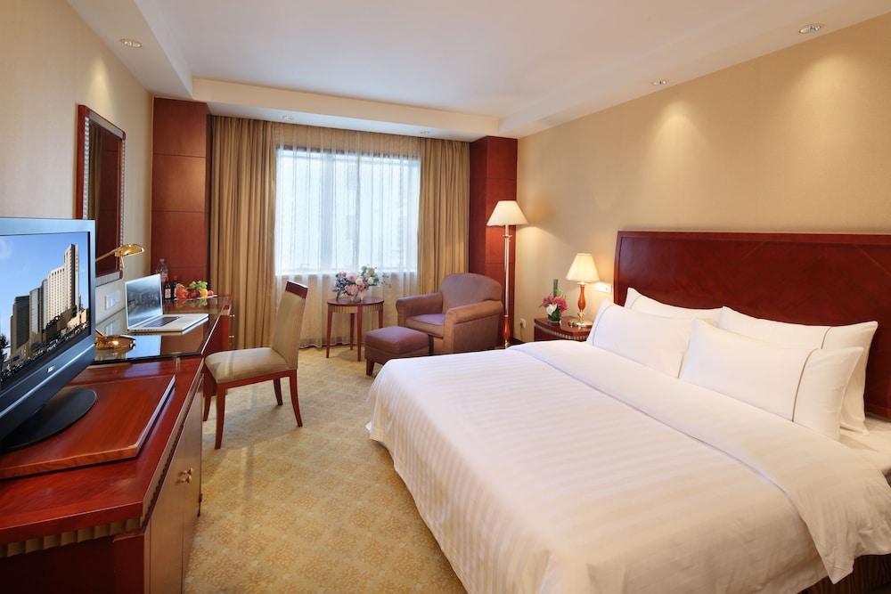 Jianguo Hotel Shanghai 16/56