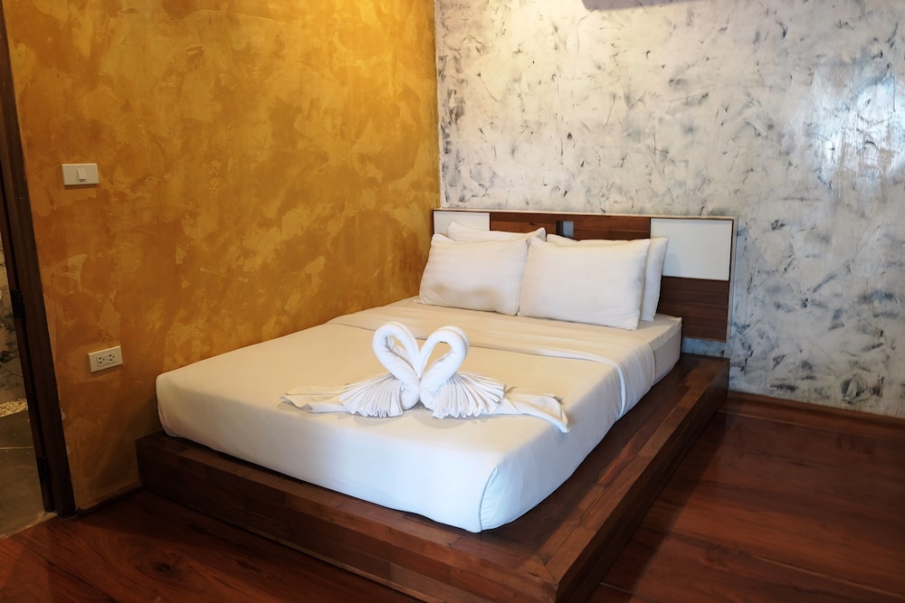 Baan Chompoo Homestay 6/35