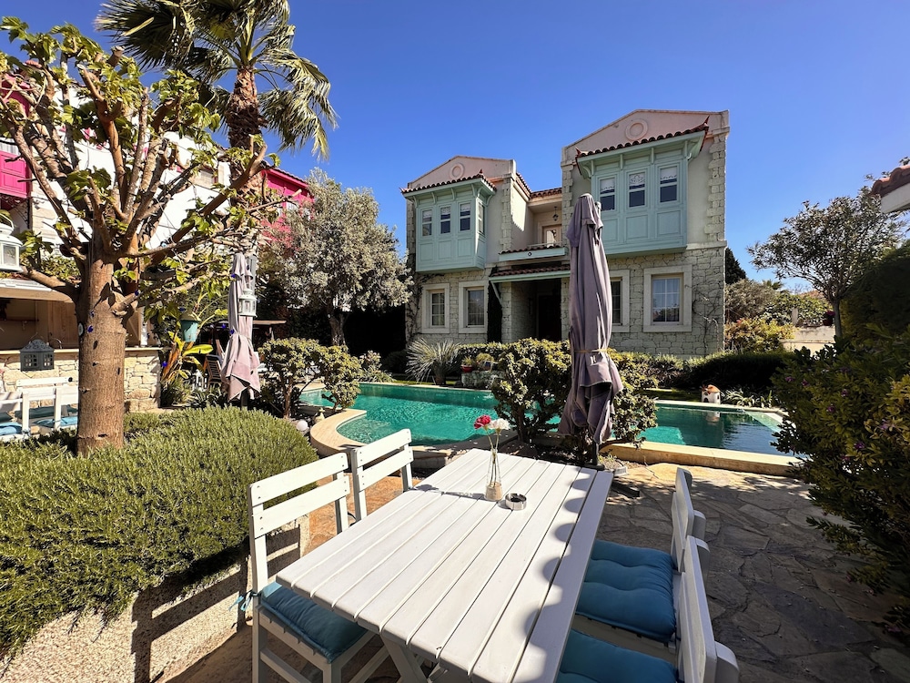 Cassiopeia Hotel Alacati 45/50