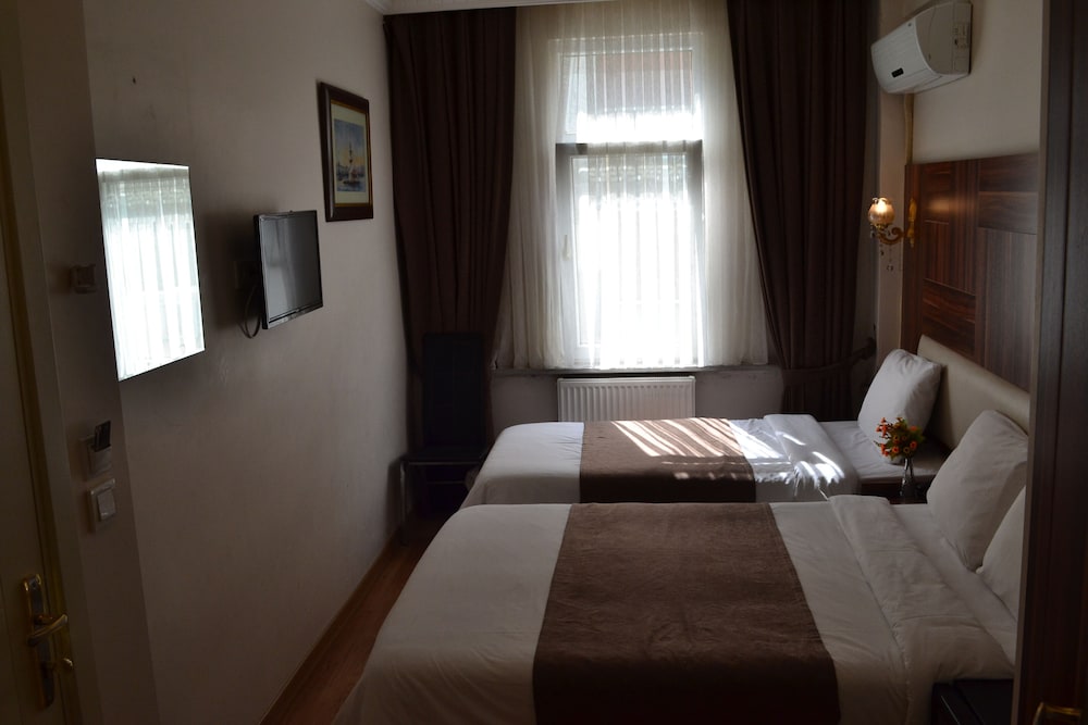 NEW FATIH HOTEL 18/27
