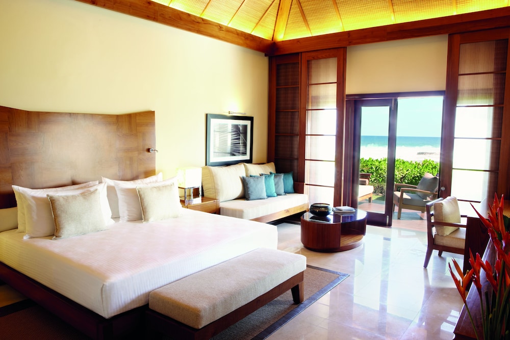 Shanti Maurice Resort and Spa 24/73