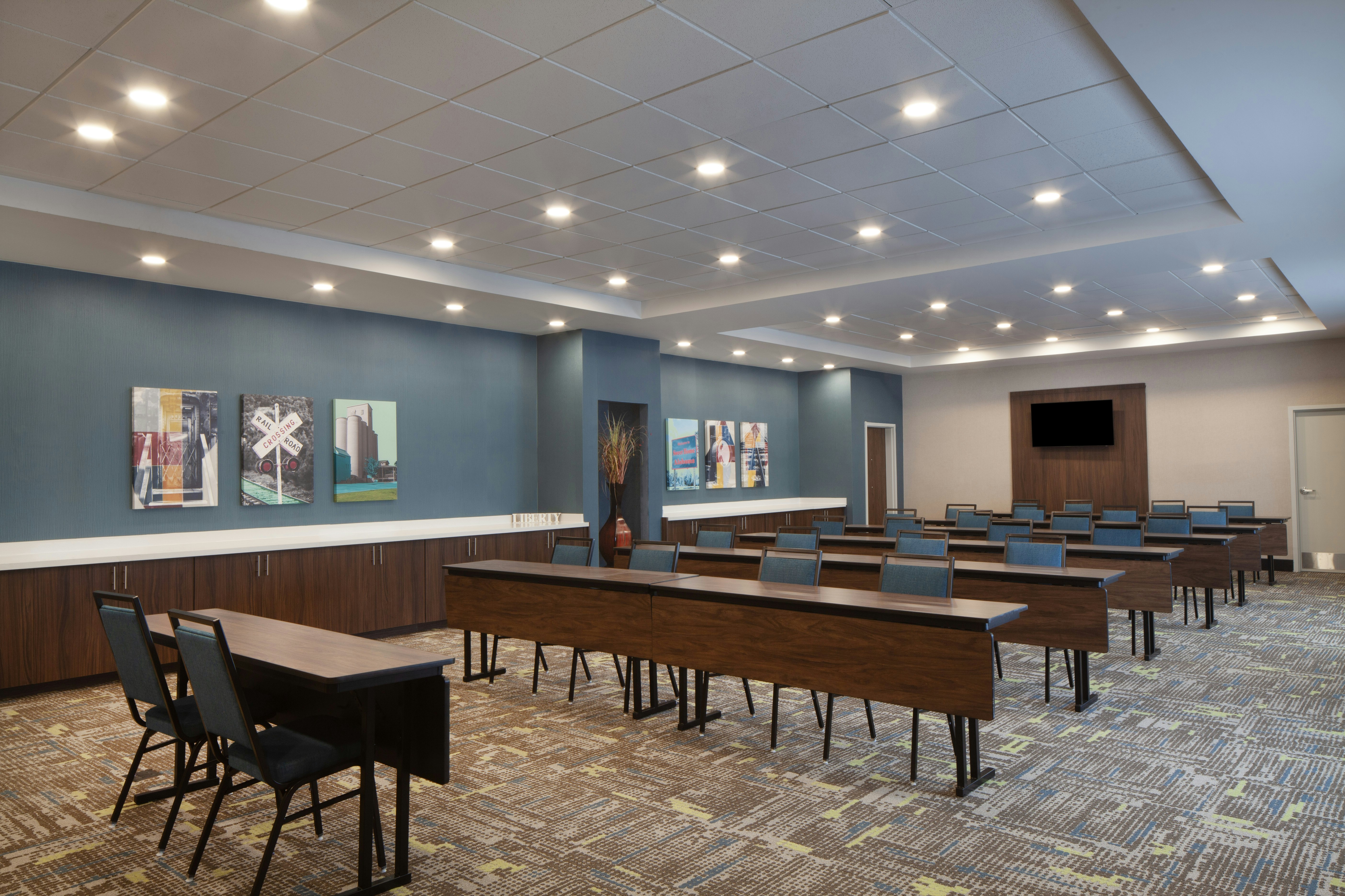 Hampton Inn Evergreen 24/28