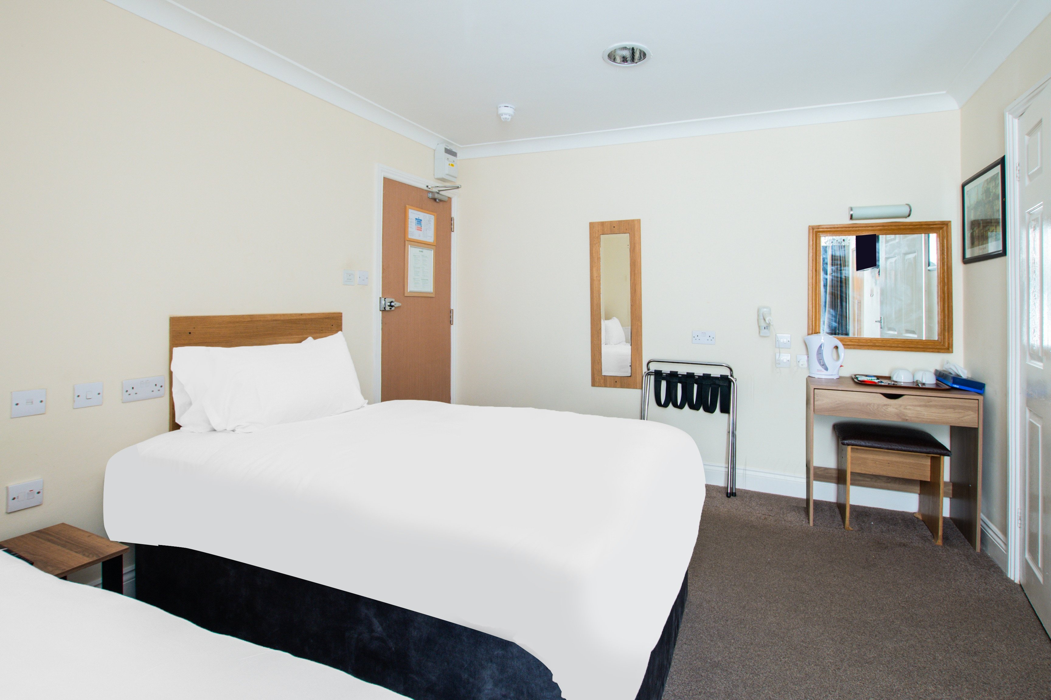 Russel Court Hotel Bournemouth Central 20/45