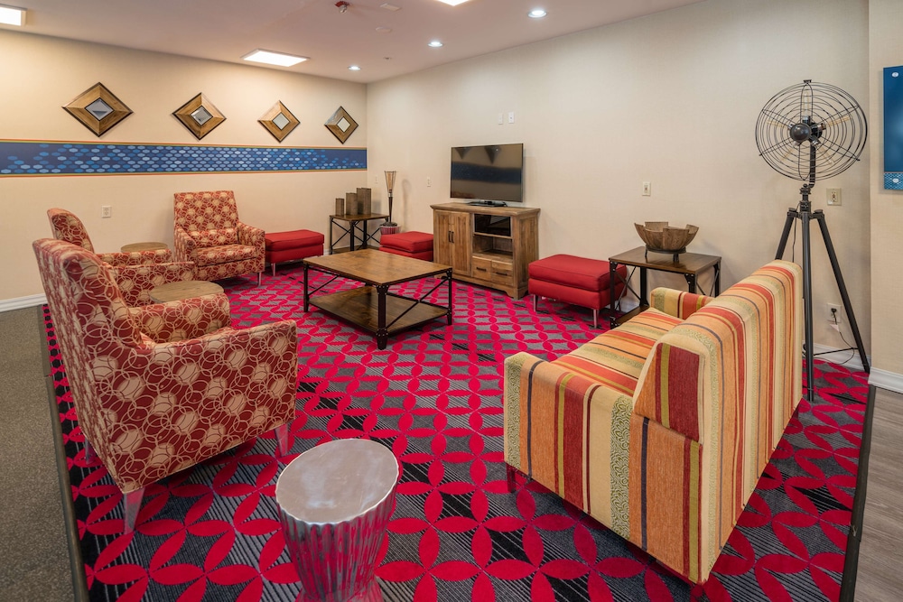 Hampton Inn Livermore 48/67