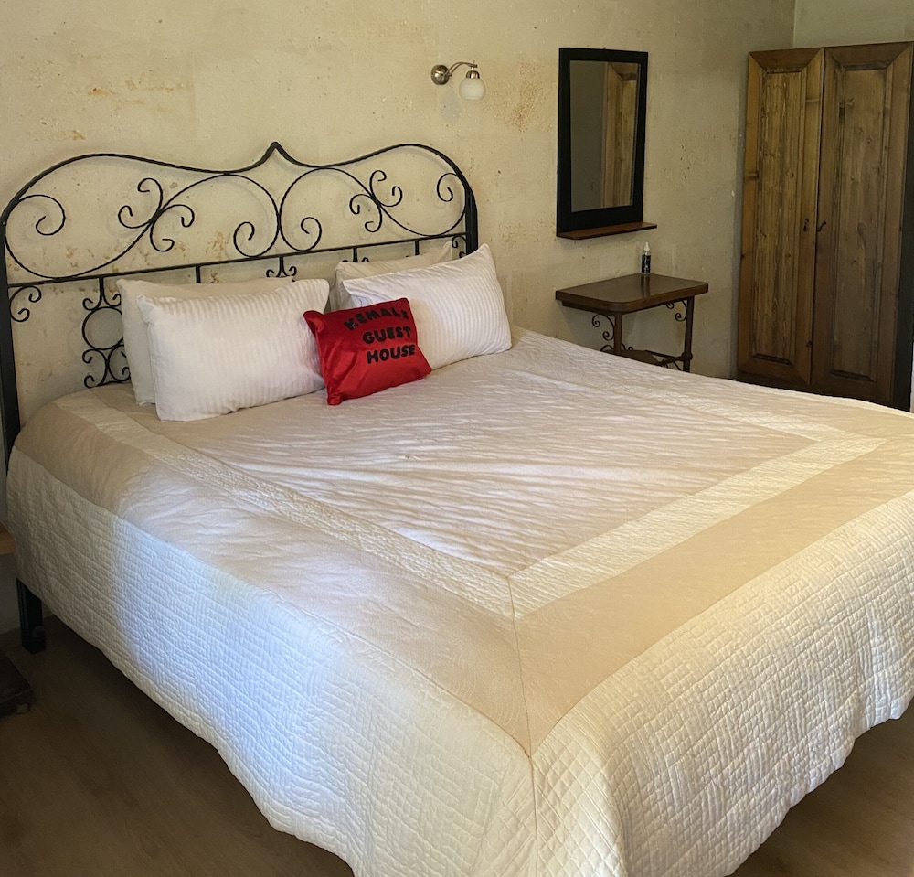 Kemal's Guest House 10/50