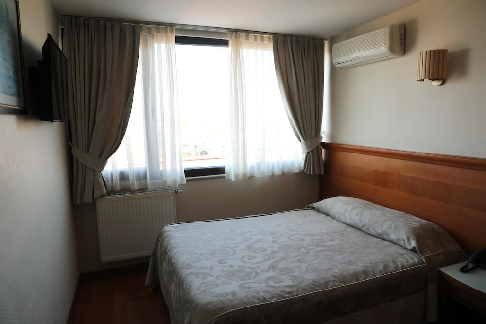 Yavuz Otel 14/49