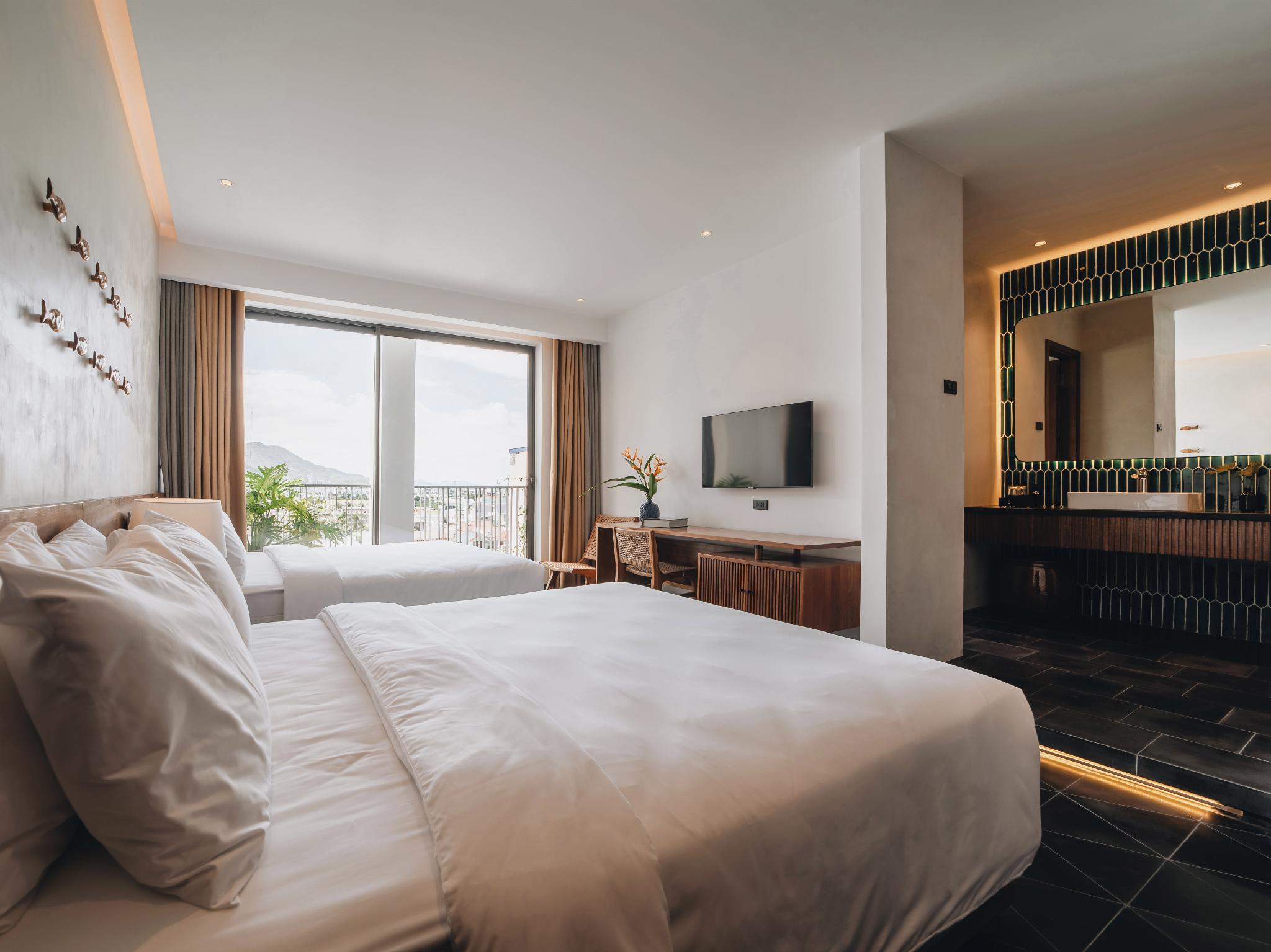LE MINT HOTEL QUY NHON 7/29