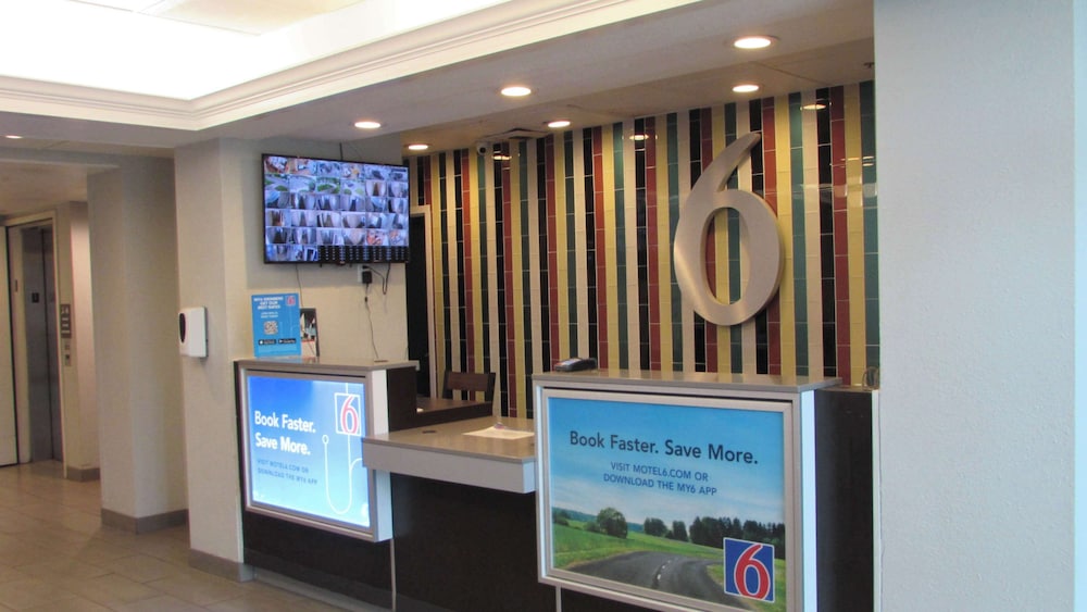 Motel6 West Des Moines, IA 10/52