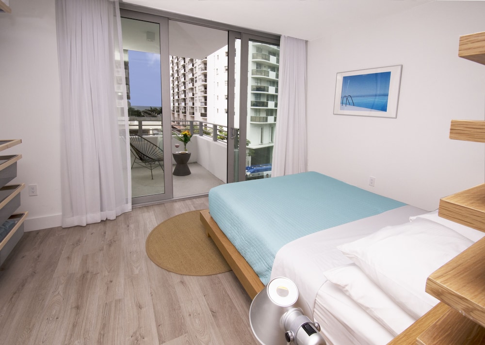 6080 Design Hotel by Eskape Collection 35/75