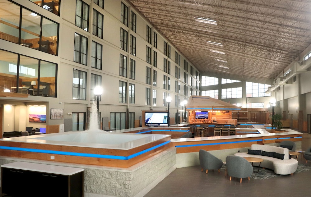 Urbana Hotel and Conference Center 22/35
