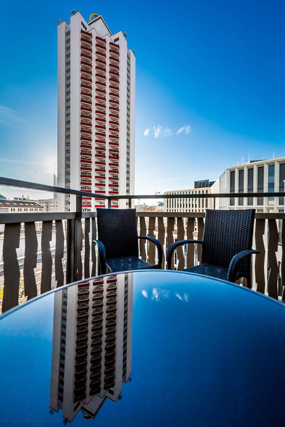 Best Western Plus Royal Suites 2/11