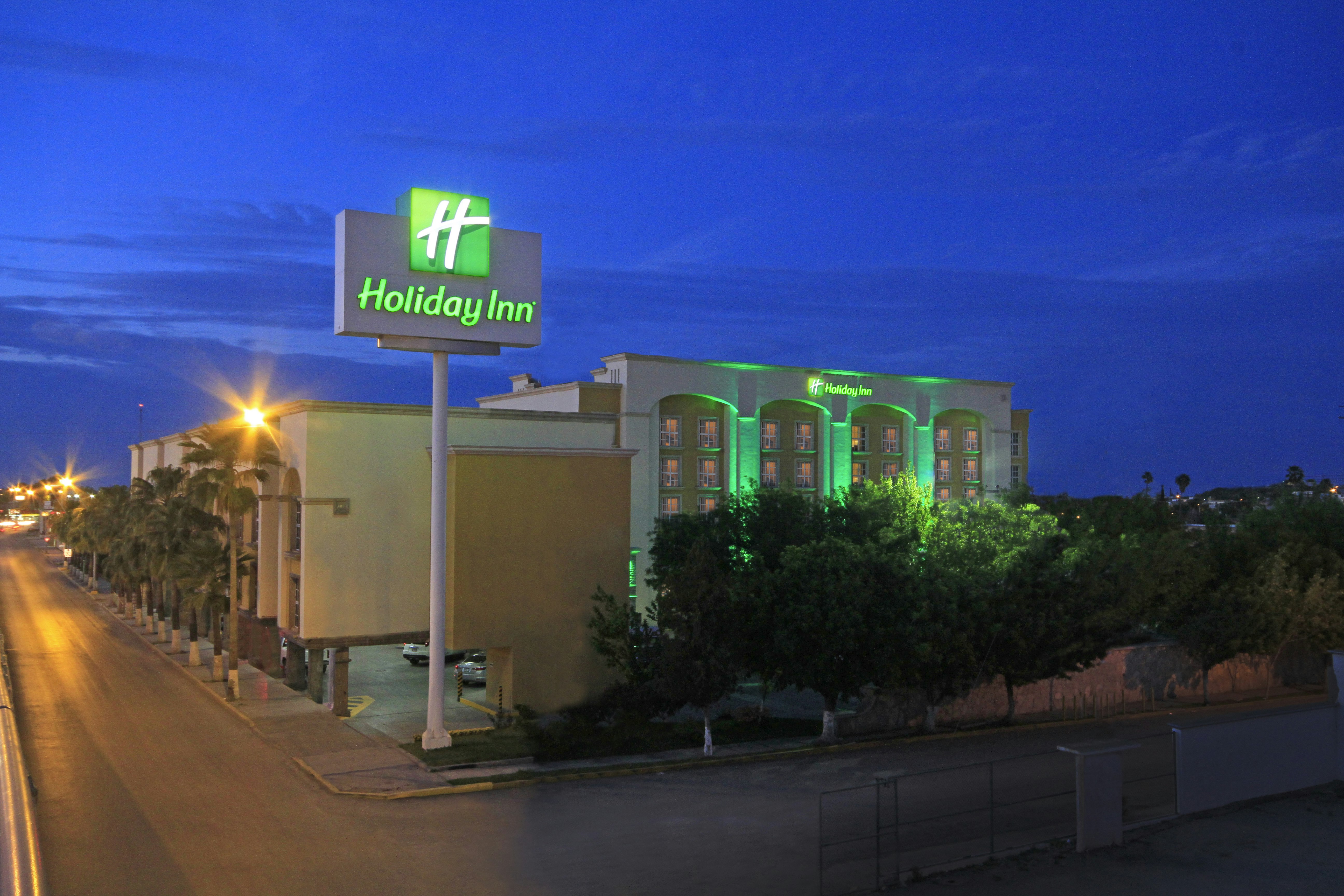 Holiday Inn Monclova 5/50
