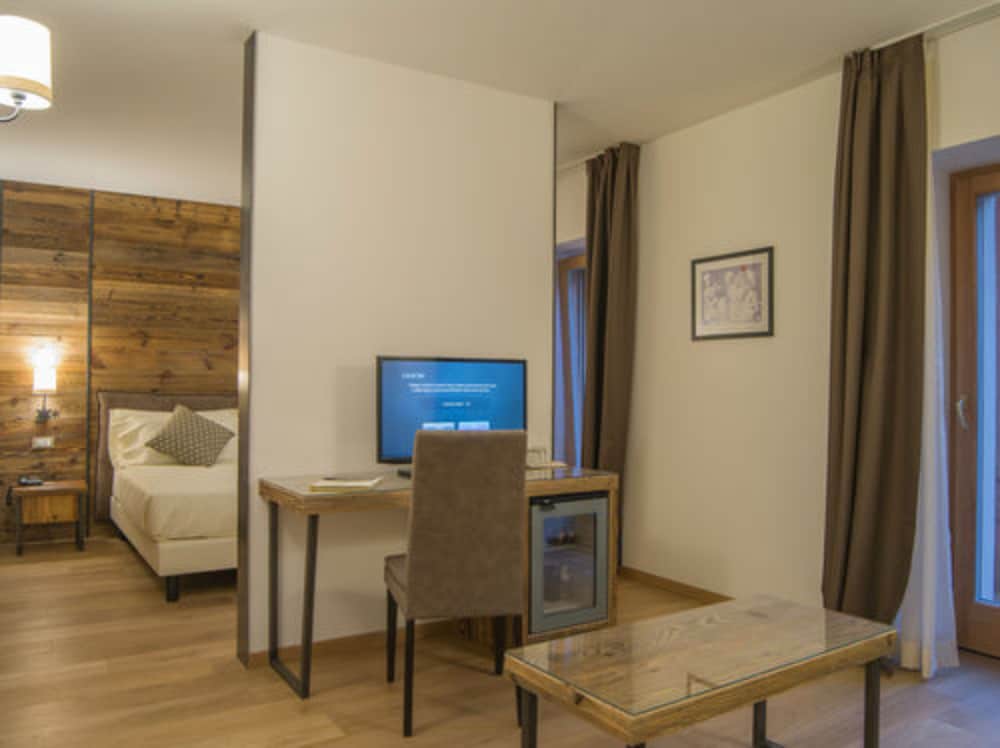 Garnì Caminetto Hotel 10/20