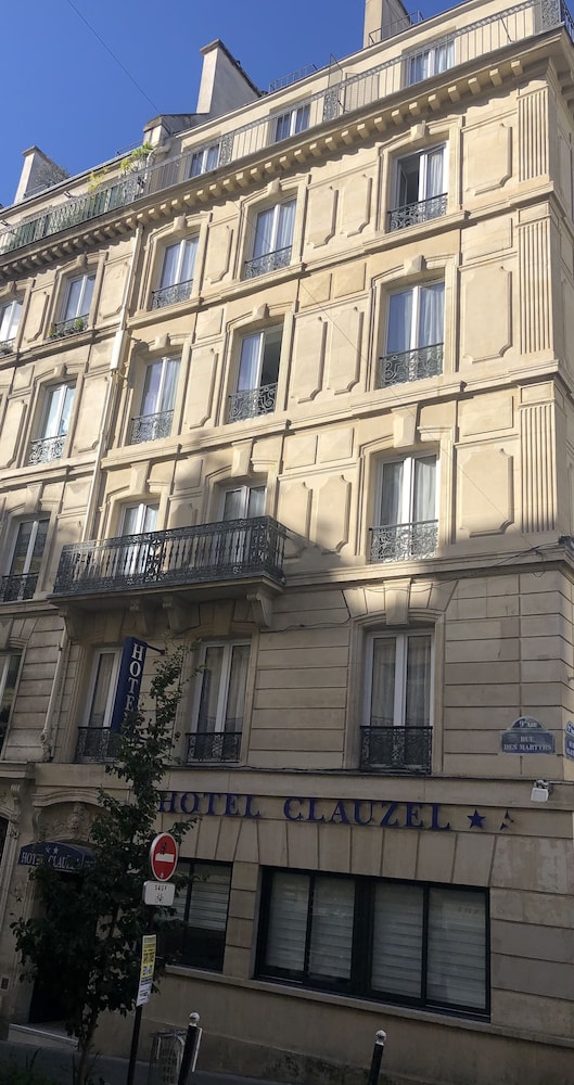 Hotel Clauzel 1/24