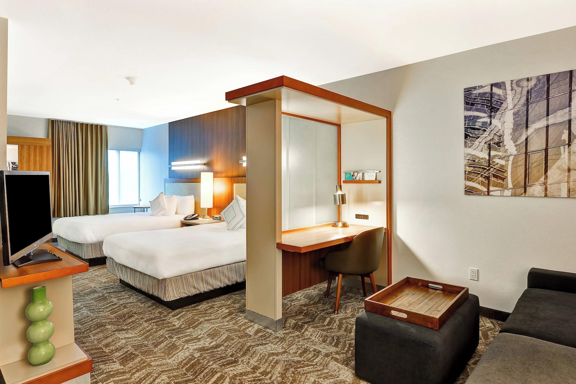 Suite, Multiple Beds, Accessible