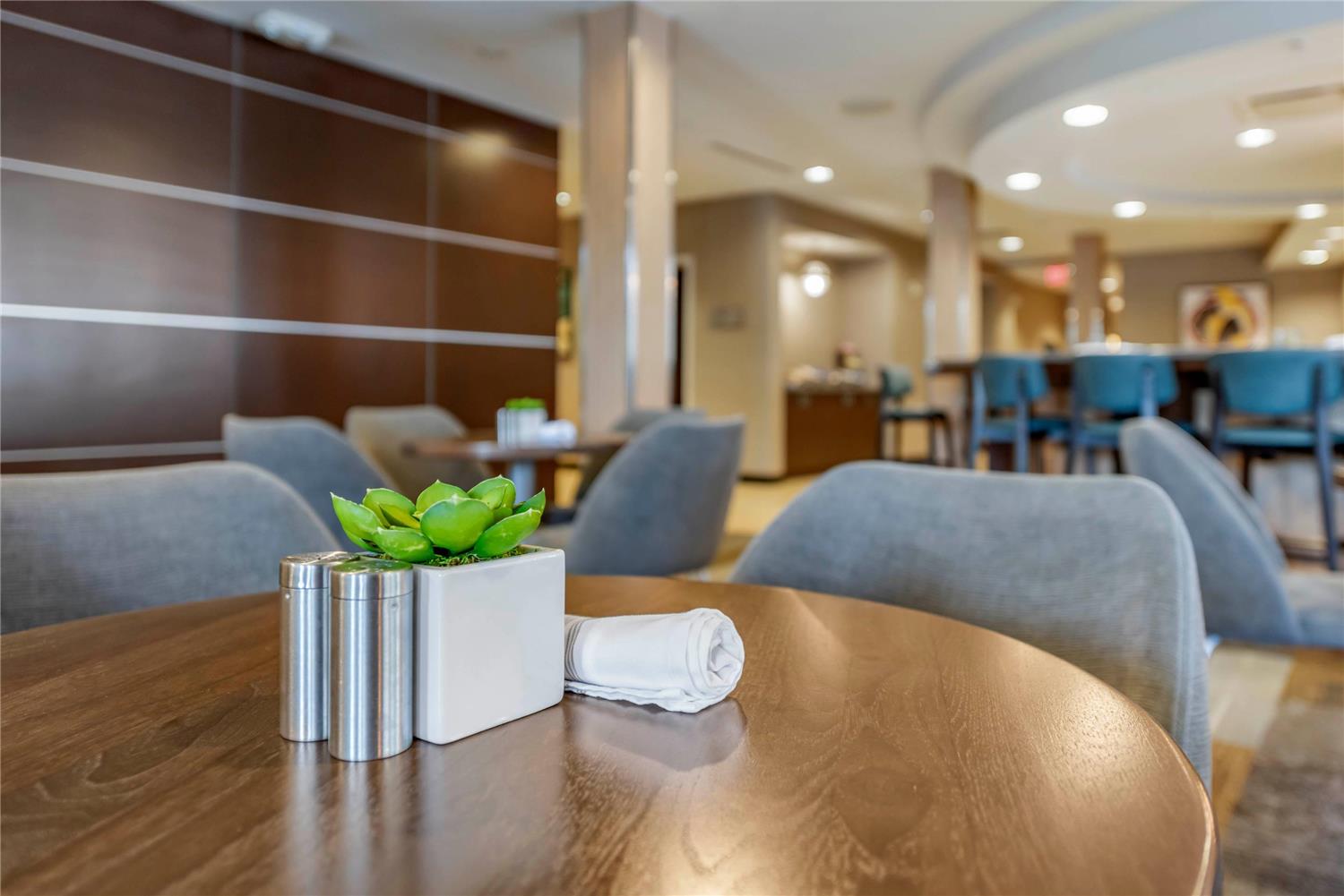 Cambria Hotel Madison East 32/41