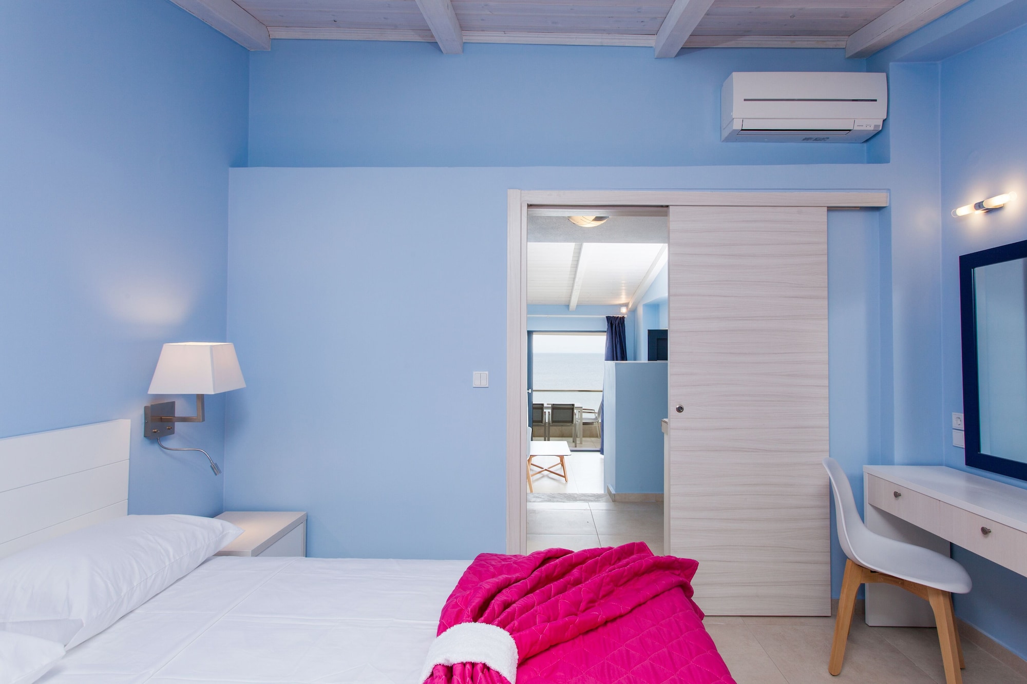 DELUXE, APARTMENT, SEA VIEW