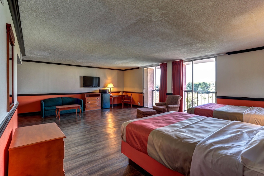 Motel6 Jackson, TN 27/54