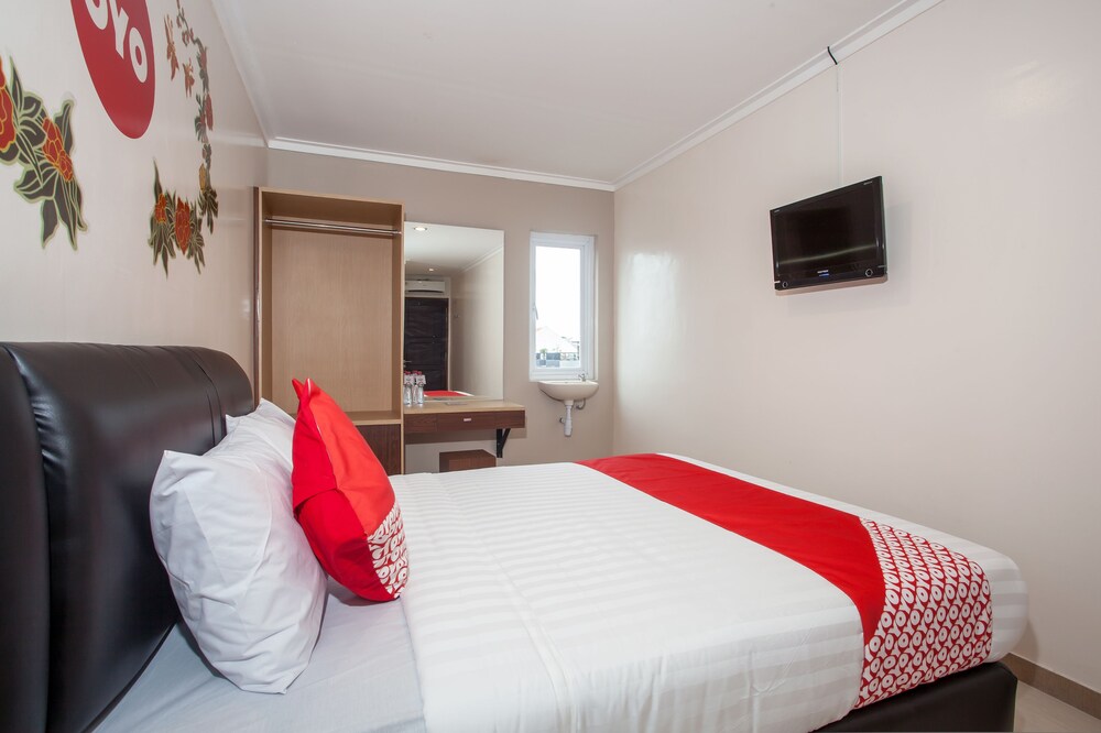 DELUXE, DOUBLE BED