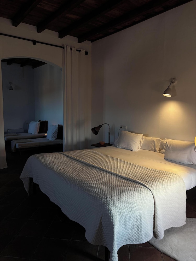 Convento De La Parra - Adults Only 6/48