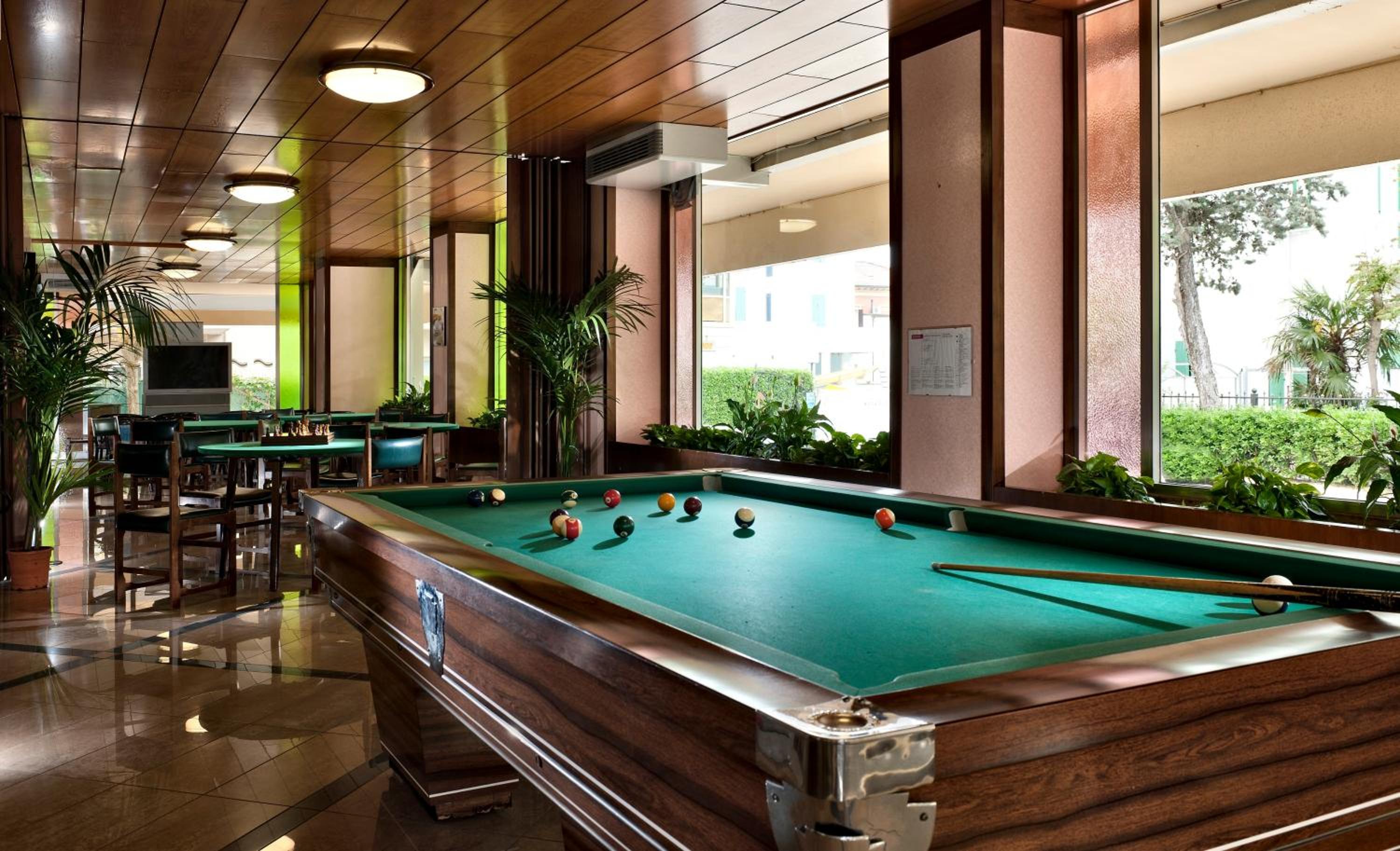 Gambrinus Tower Resort Hotel 24/53