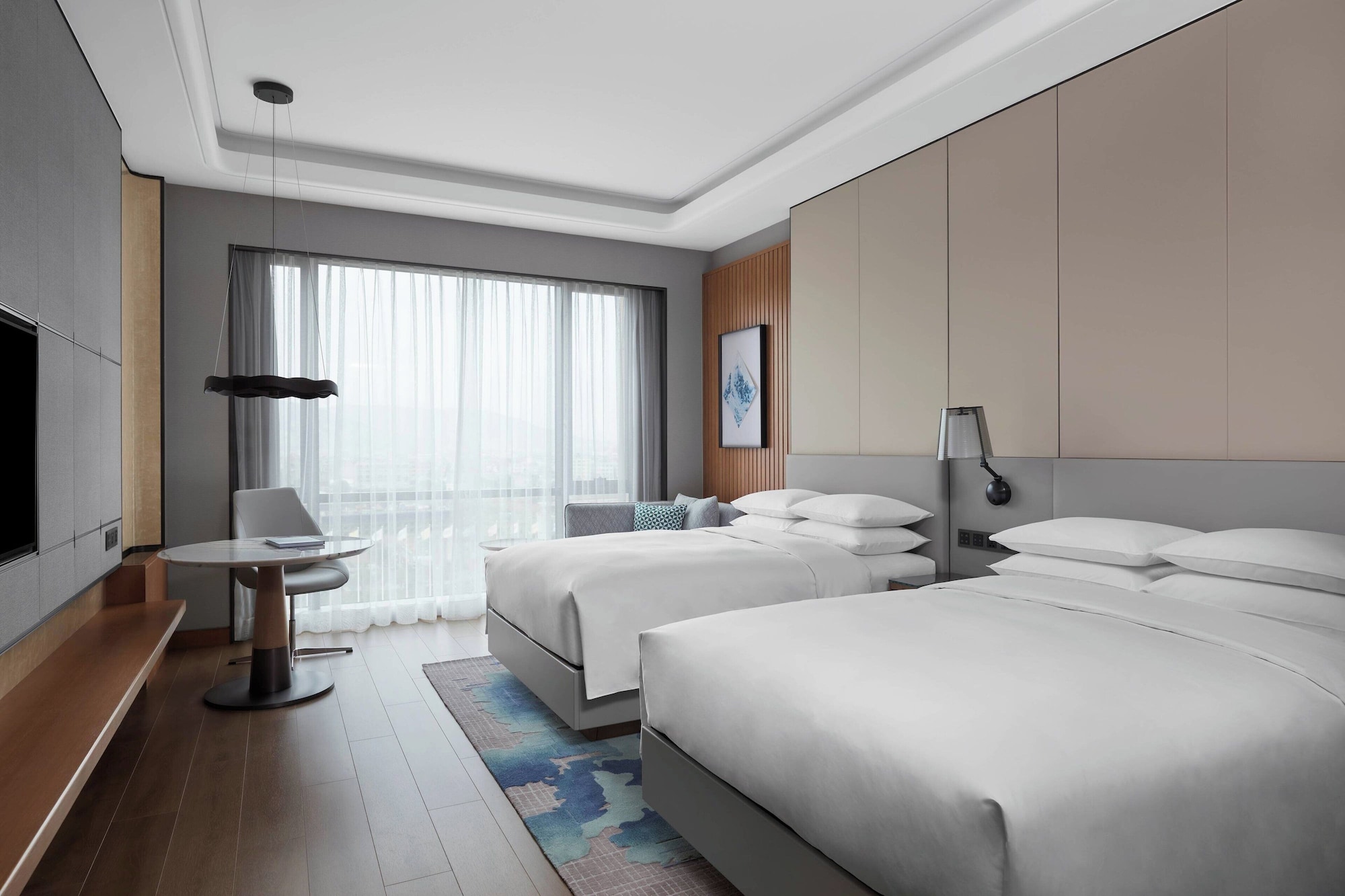 room, 2 double beds