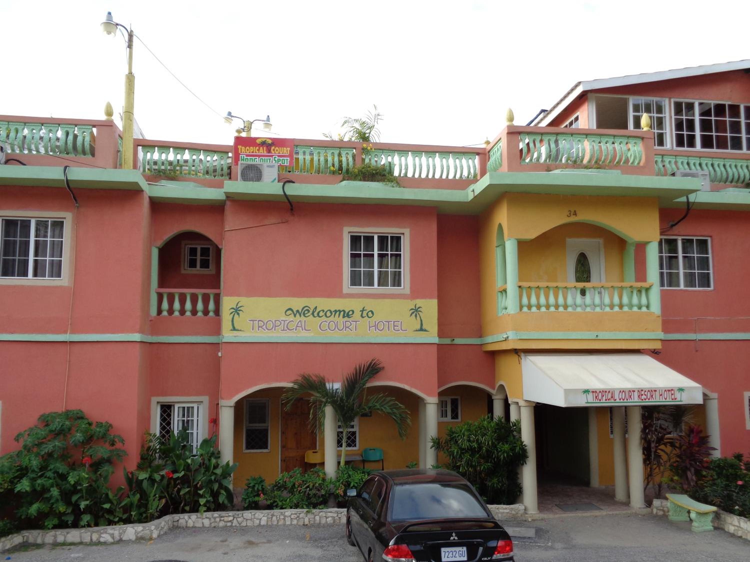 Tropical Court Hotel 写真5
