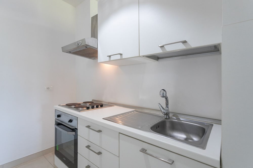19 Summer Suites 59/60