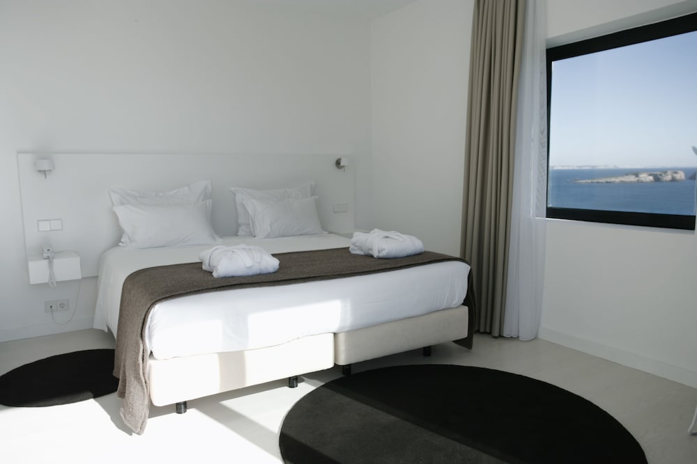 Memmo Baleeira Hotel 23/79