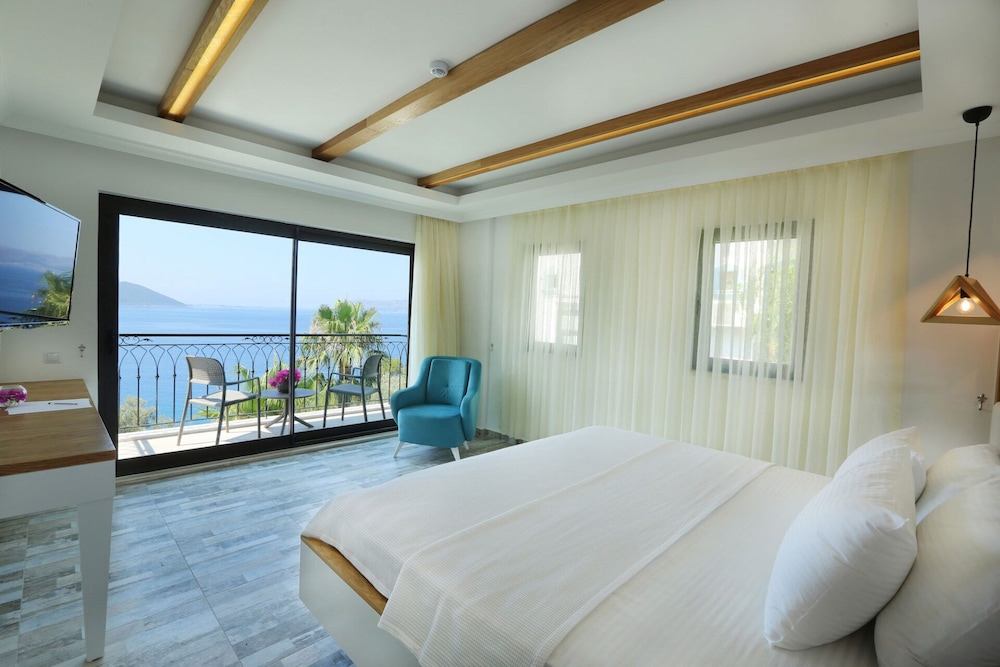 Payam Hotel 13/50