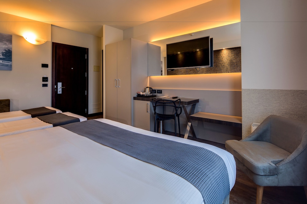 Best Western Plus Hotel Farnese 13/61