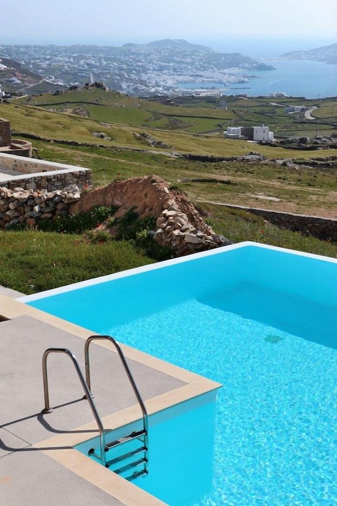 Villa Delucien 17/52