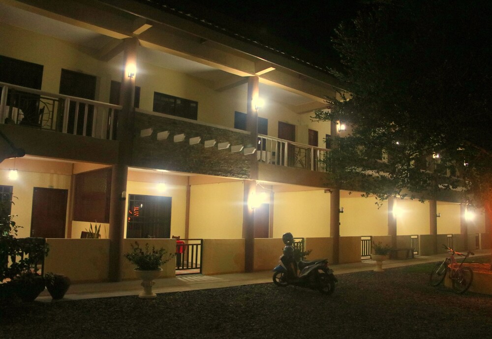 Panglao Island Franzen Residences 4/42
