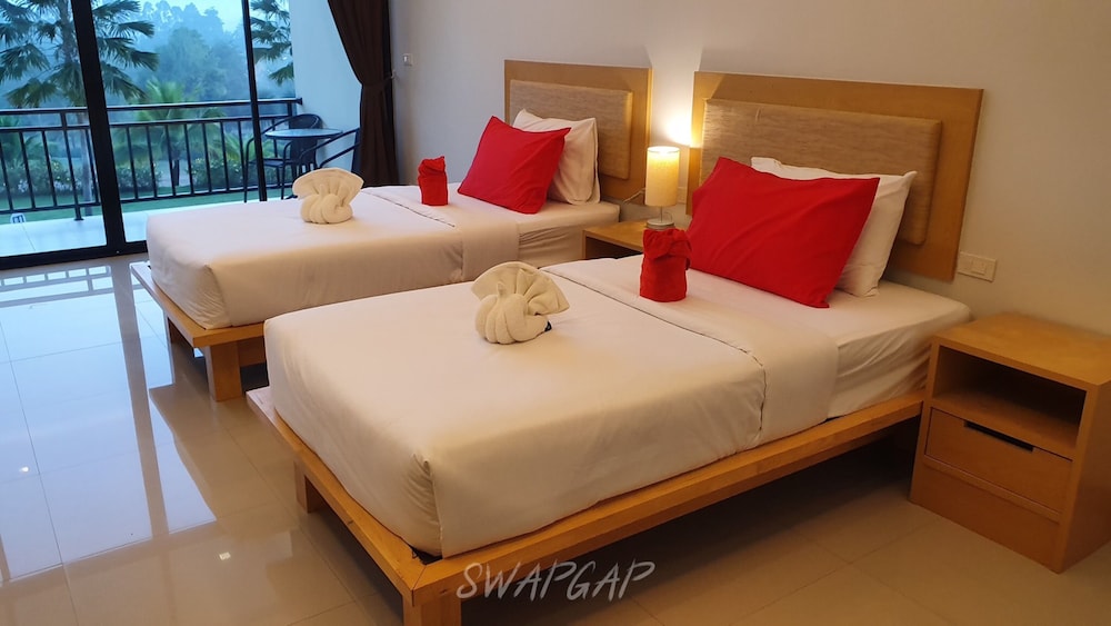 Takhun Mountain View Hotel 35/66