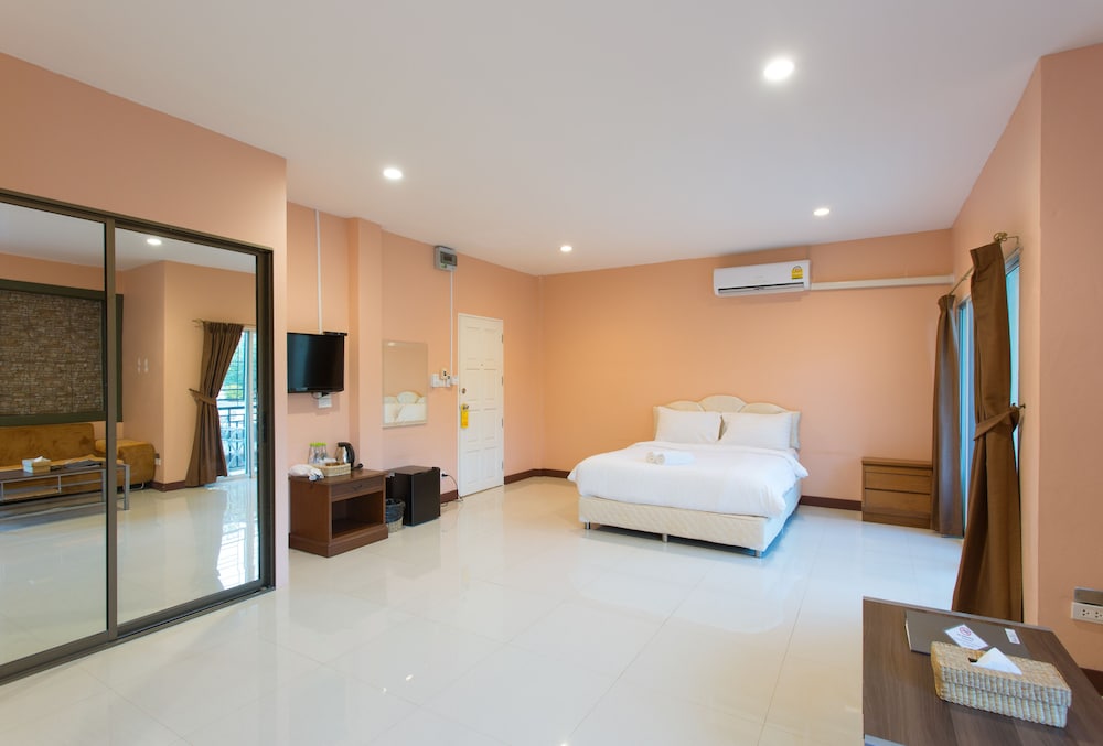 Grandsiri Resort Khaoyai 24/72