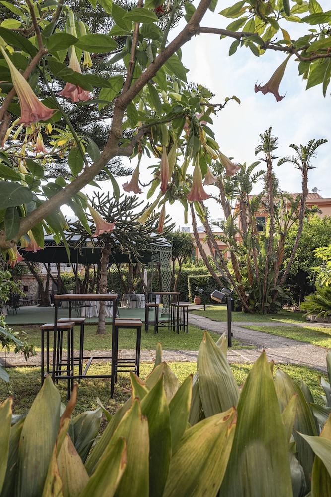 Hotel Aequa 33/41
