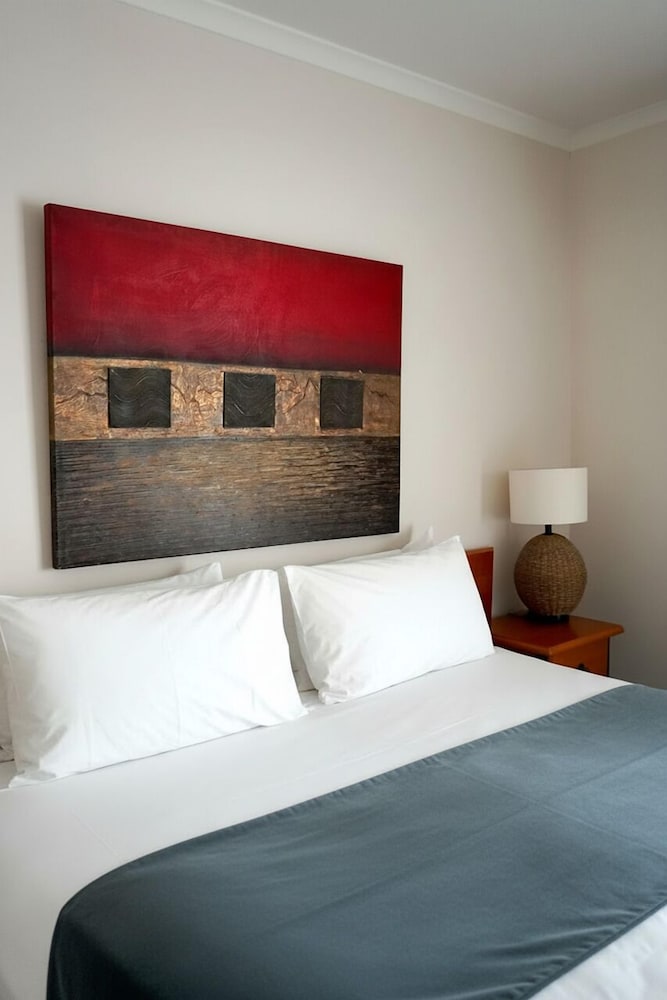 SPA, KING BED