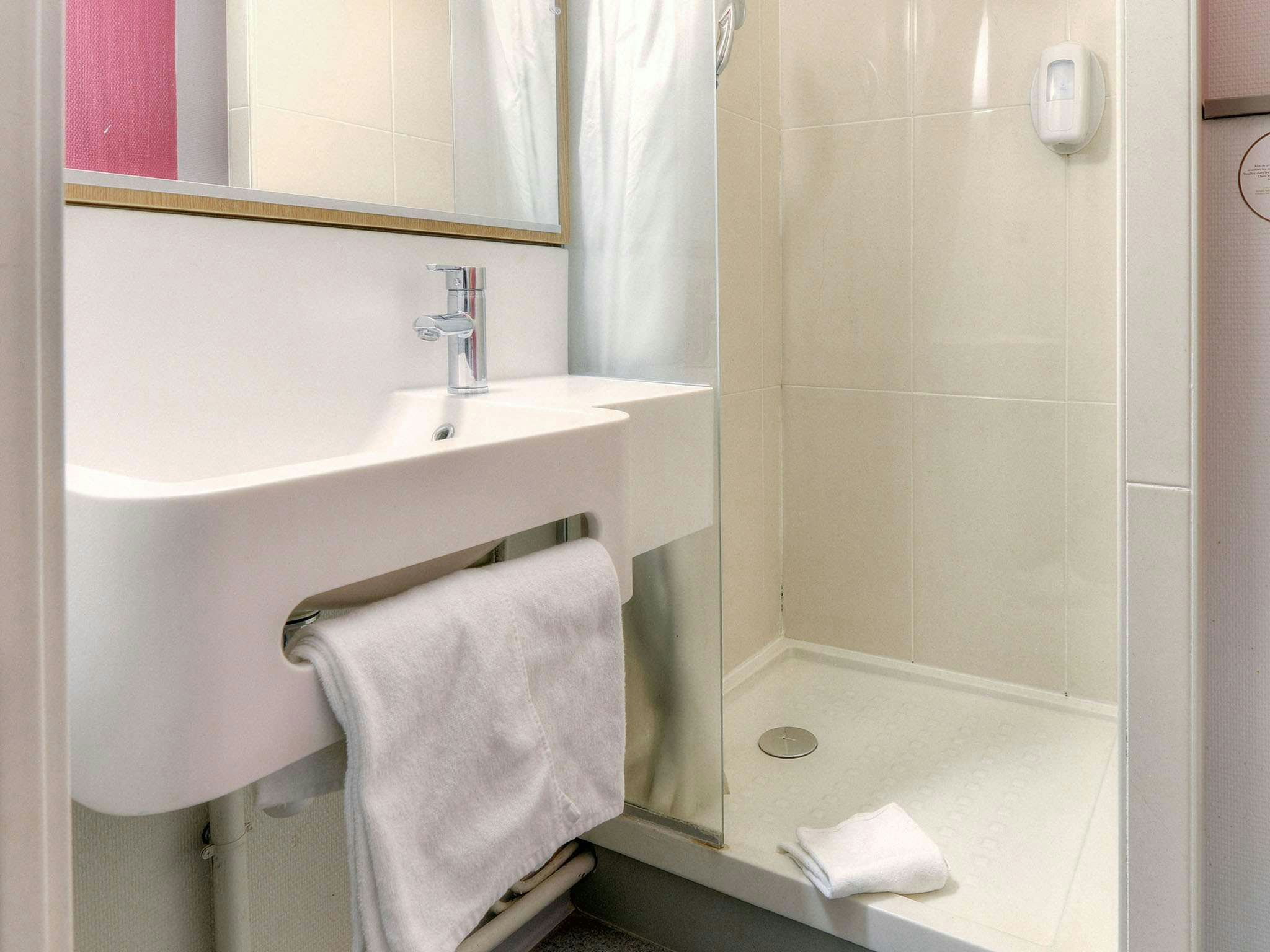 B&B HOTEL Salon De Provence 17/17
