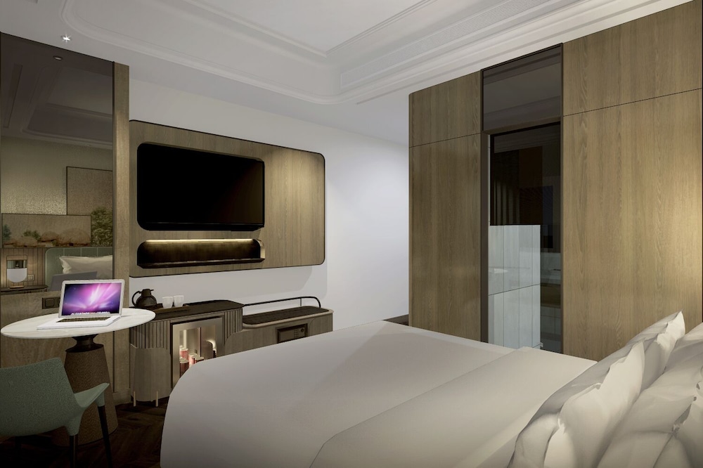 Mercure Hotel Jayapura 54/61