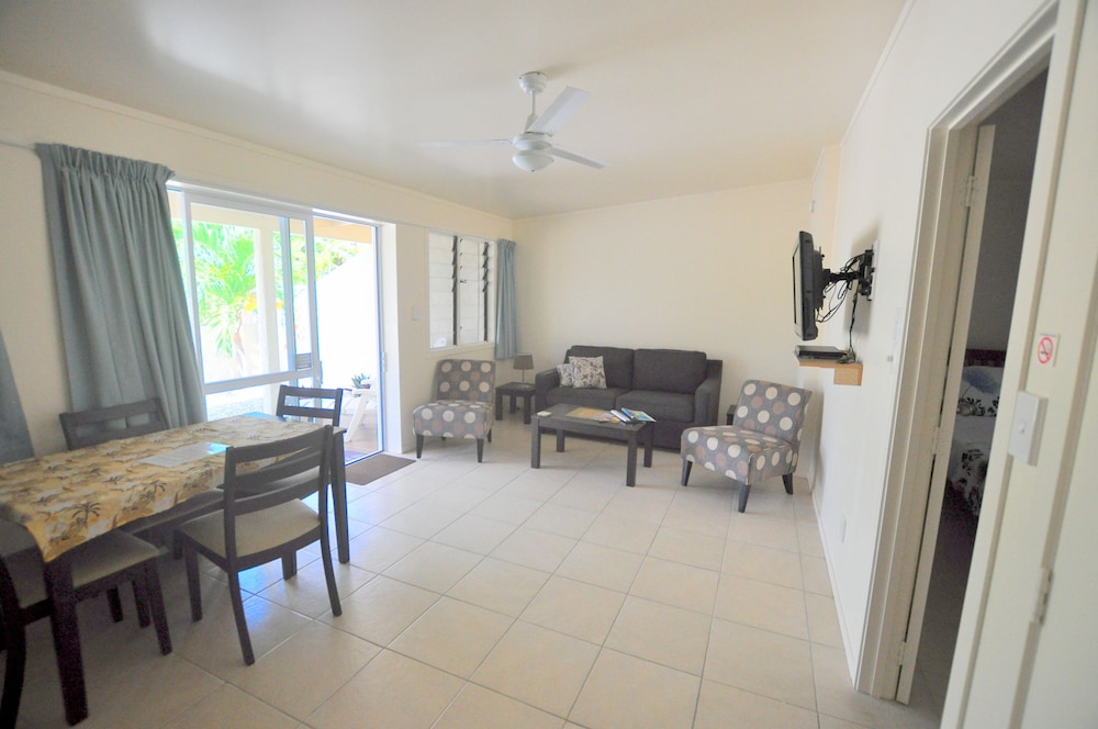 Coral Sands Apartments 27/46