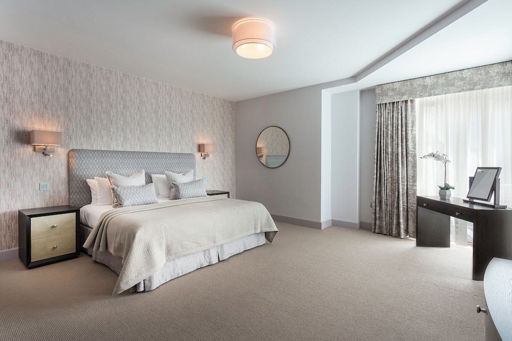 3 Bedrooms, Apartment, 2 King Beds, Garden View