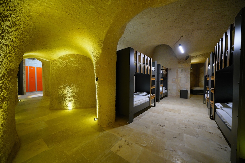 Taka Ev Cave Hotel & Guest House 36/50