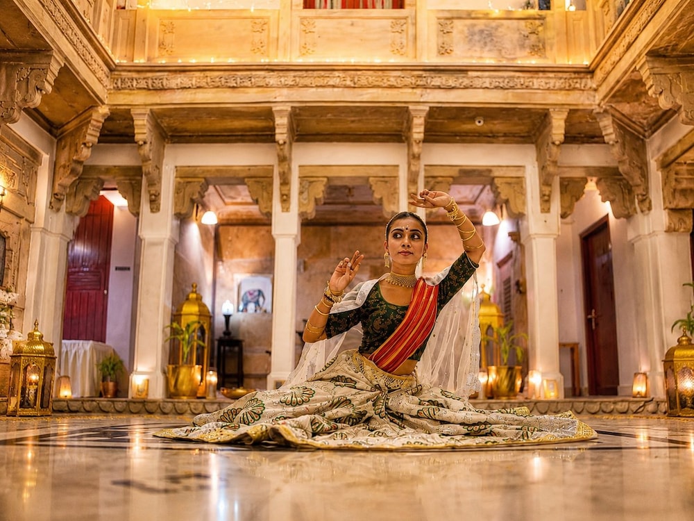 Guleria Kothi 29/50
