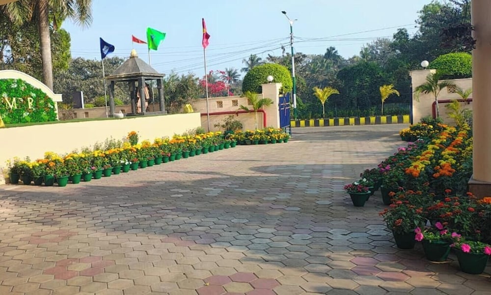 Empires Hotel Paradip 25/34