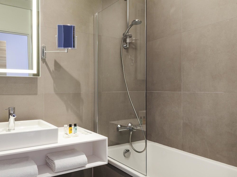 Novotel Tours Centre Gare 65/65
