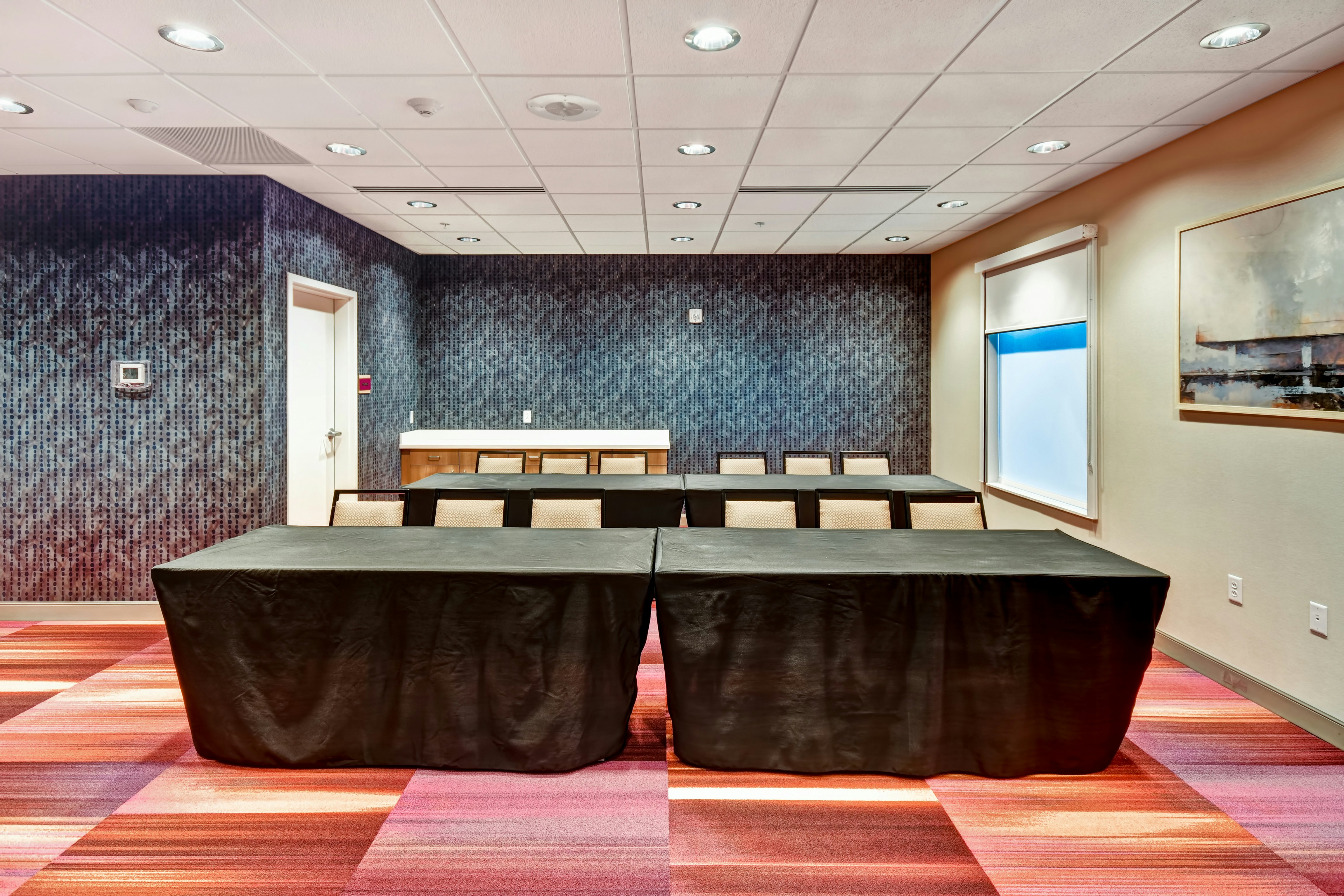 Home2 Suites by Hilton Springfield North 11/57