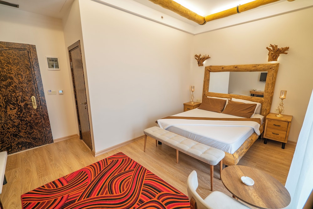 Pasha Palace Hotel 35/70