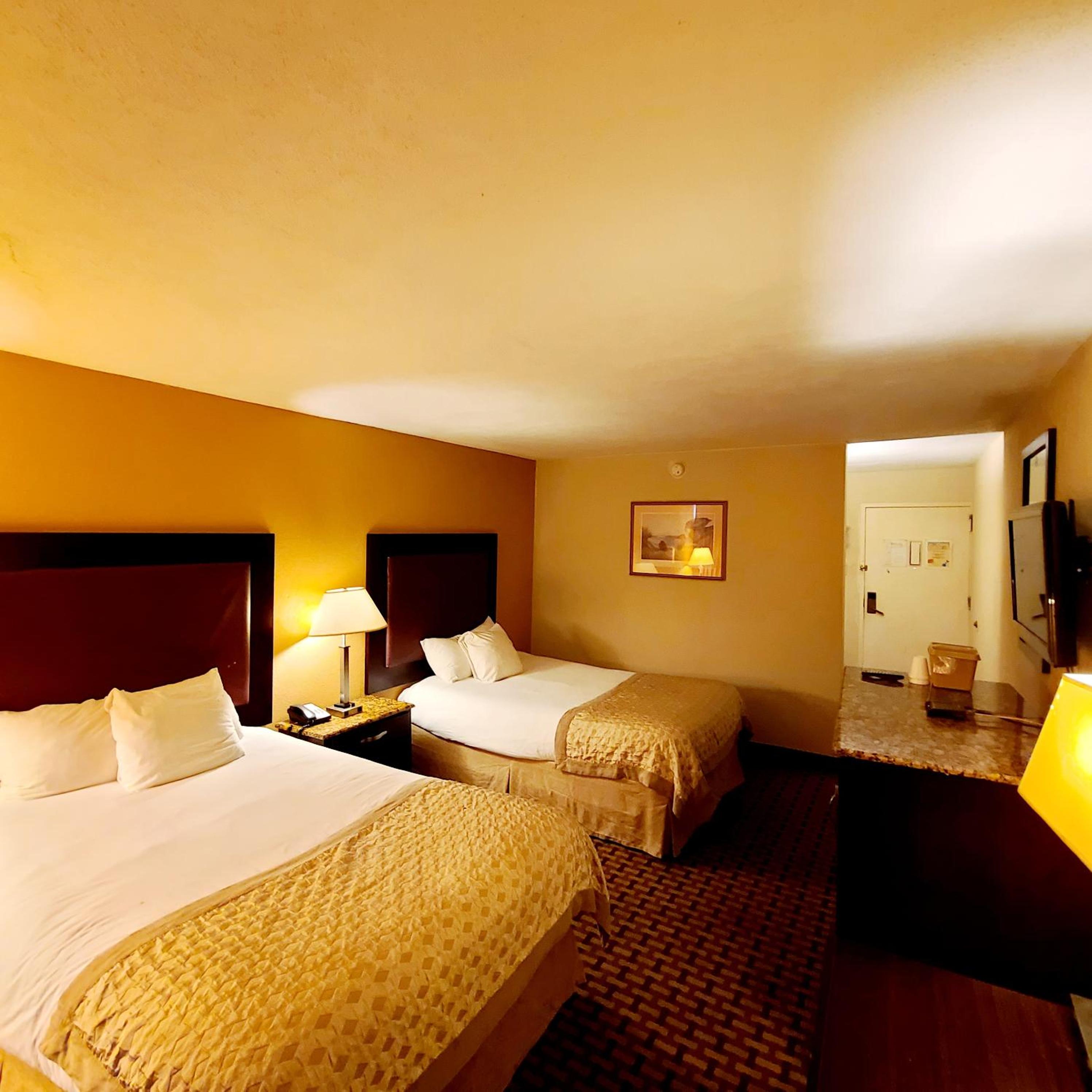 Deluxe, 2 Double Beds