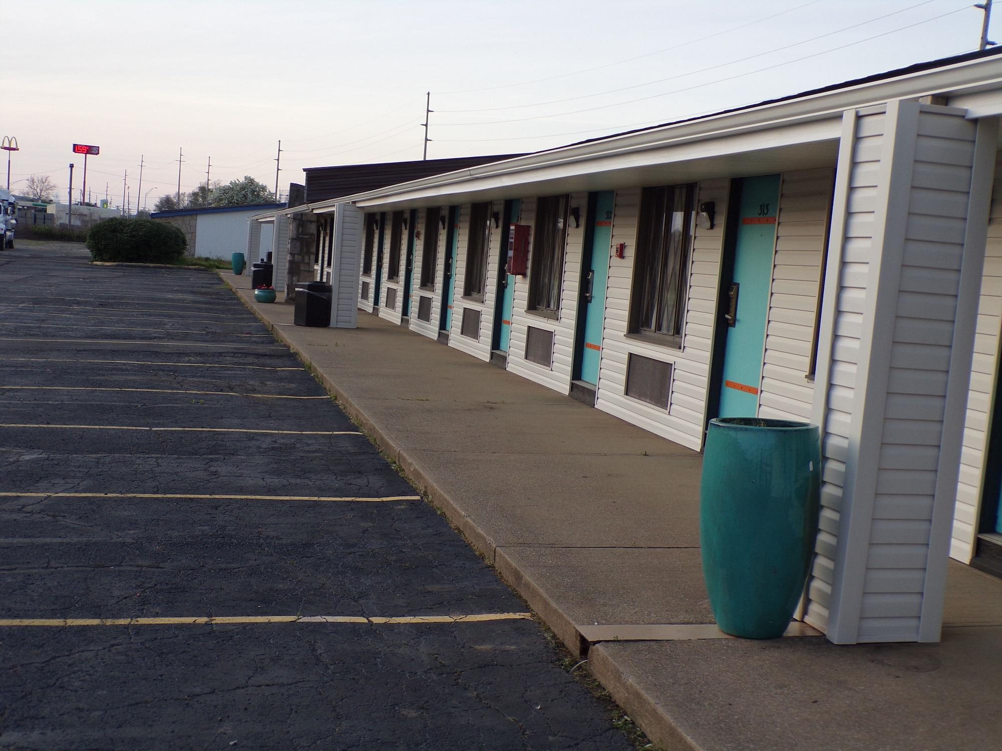 Howard Johnson by Wyndham Dover 40/50